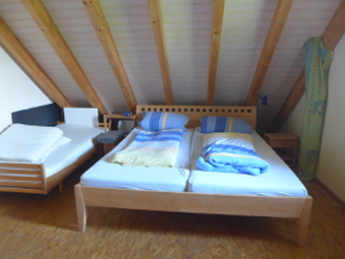 Schlafzimmer2